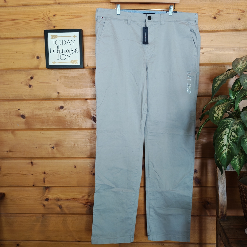 Tommy Hilfiger NWT THFlex Slim Straight Khaki Chino Pant Stretch Tall 40(42) X38